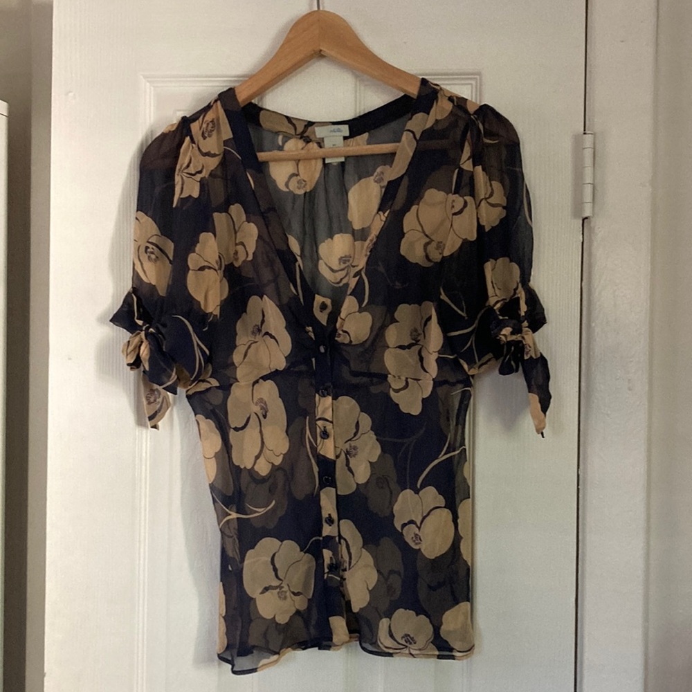 Floral Sheer Women's Top - Black and Cream
